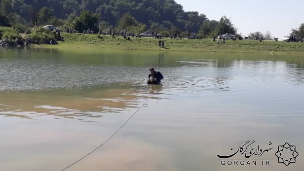 آب بندان توشن و جعفرآباد قربانی گرفت؛اعزام غواصان آتش نشانی گرگان به محل حادثه