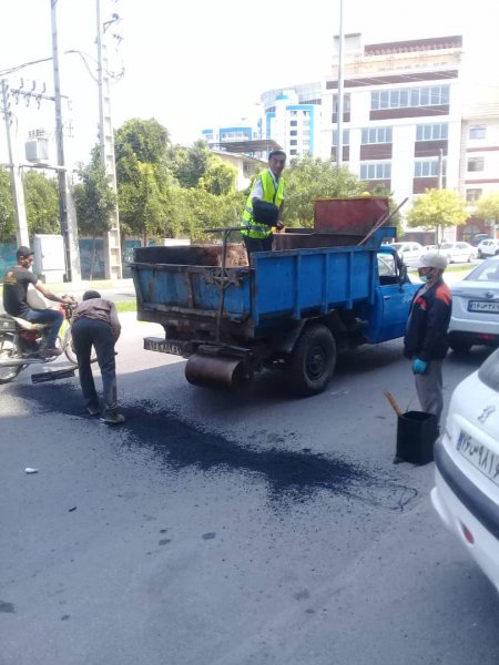 نهضت بهسازی و مرمت آسفالت از سوی شهرداری گرگان با قدرت ادامه دارد