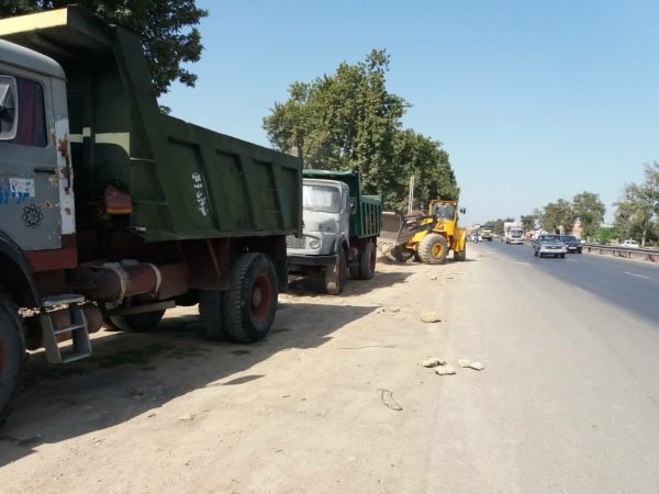 خاک و نخاله غیرمجاز در 4 نقطه سطح شهر پاکسازی و جمع آوری شد