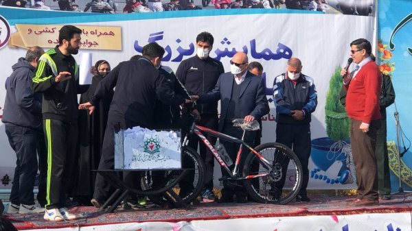 همایش بزرگ پیاده روی خانوادگی با حمایت شهرداری گرگان برگزار شد