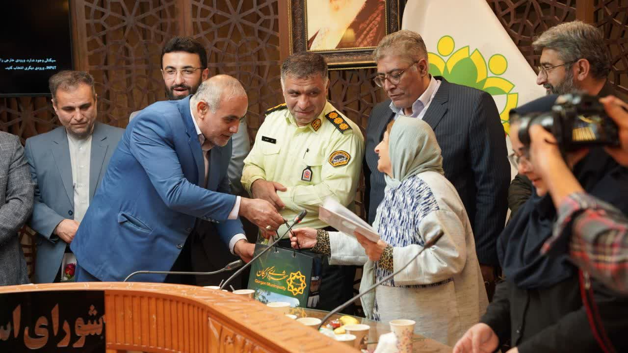 گزارش تصویری 2: برگزاری نشست هم‌اندیشی و تجلیل از اعضای ادوار شورای اسلامی شهر گرگان