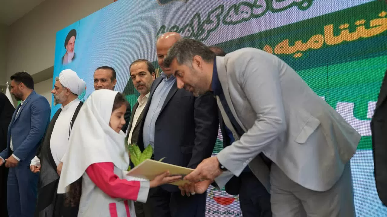 گزارش تصویری 2: برگزاری دومین جشنواره " گلی برای دوست" در گرگان