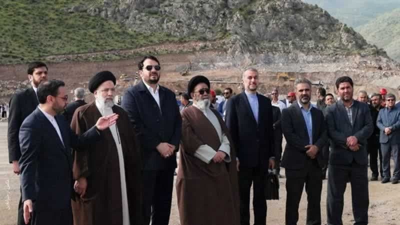 رئیس‌جمهور اسلامی ایران به شهادت رسید