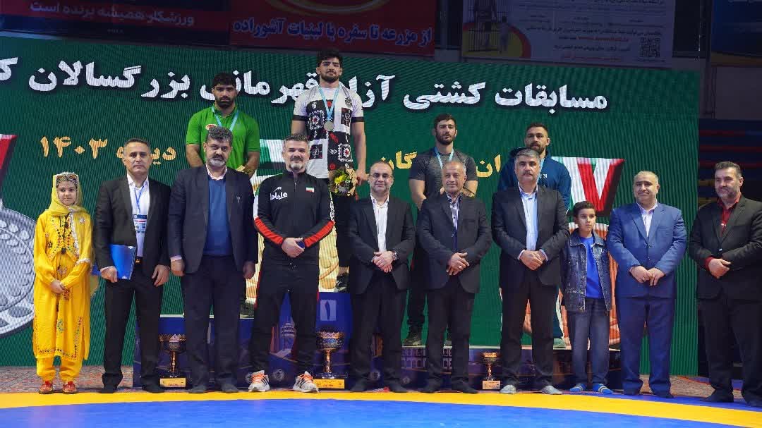 پایان مسابقات کشتی آزاد قهرمانی کشور به ...