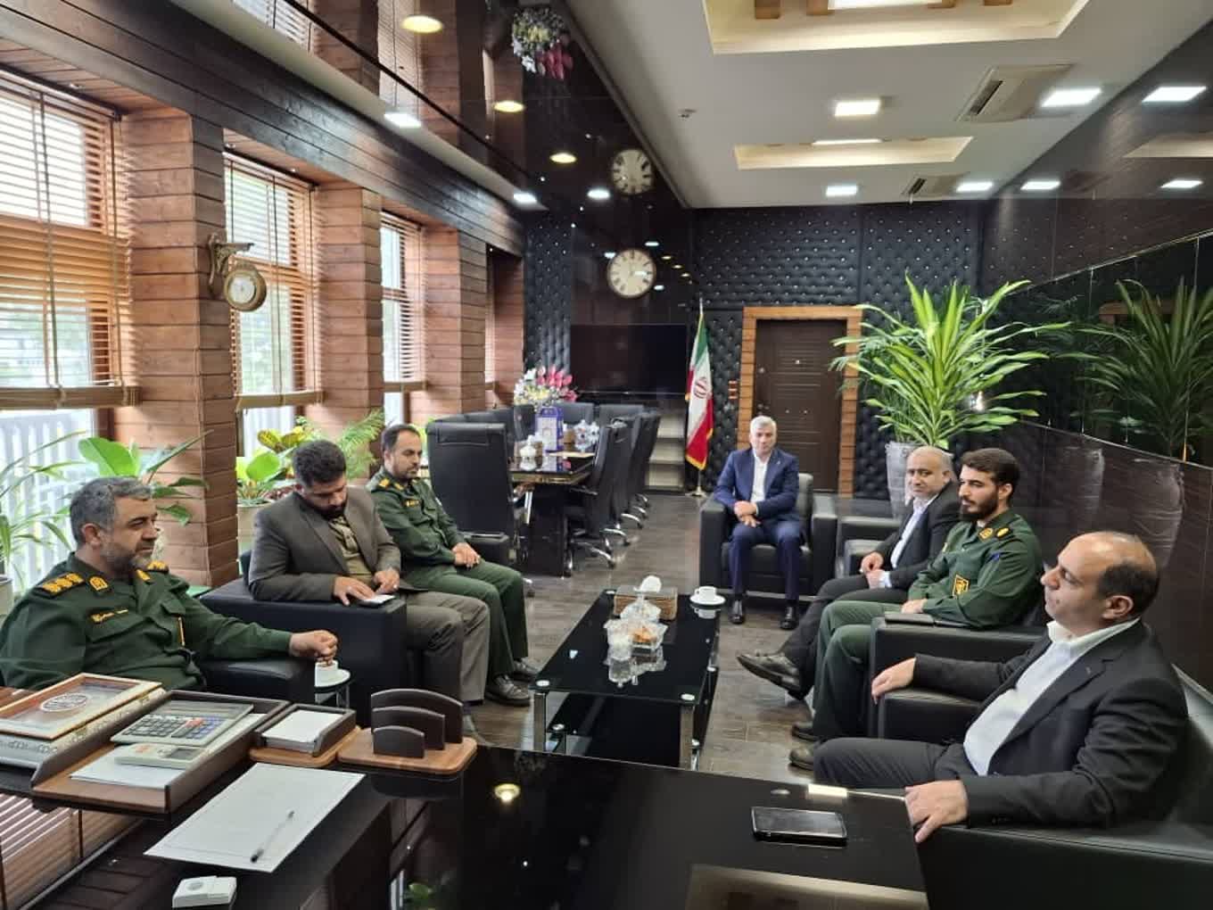 دیدار فرمانده سپاه مرکز استان با سرپرست شهرداری گرگان