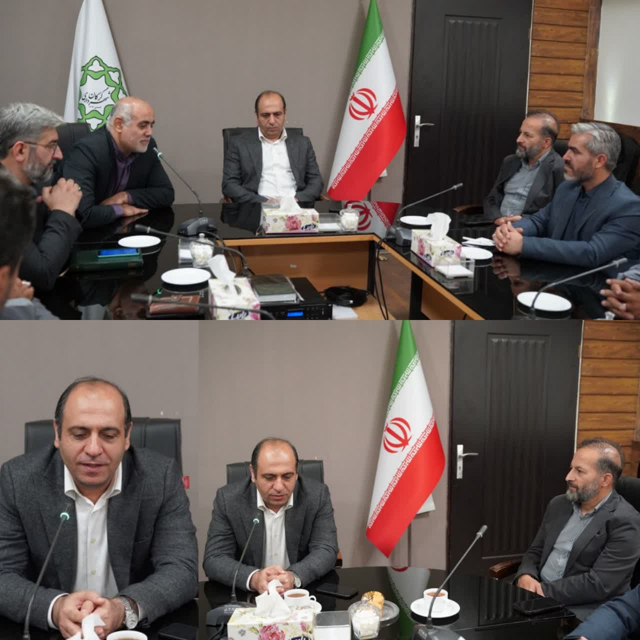 رئیس فدراسیون کوهنوردی ایران با شهردار گ...