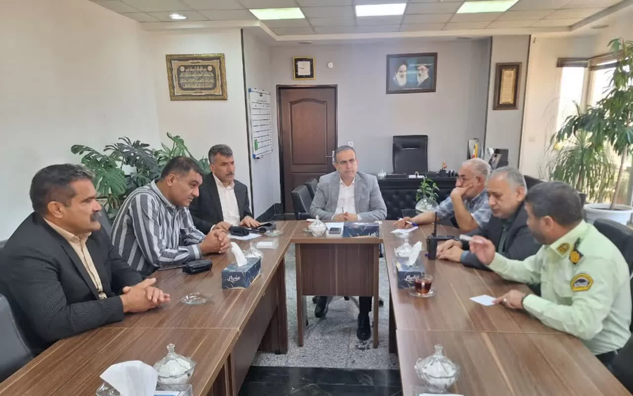 رفع سد معابر شهری و پاکسازی فضاهای عمومی در دستور کار ستاد انضباط شهری گرگان