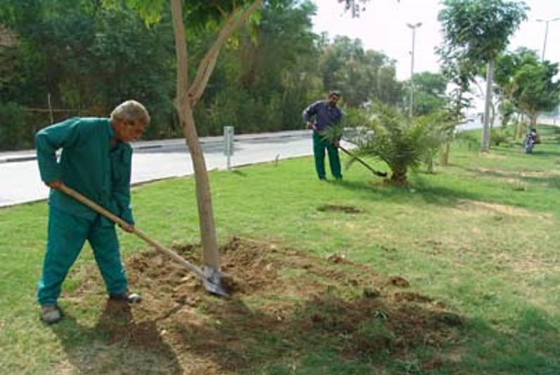 آگهي دعوت به مناقصه عمومی عملیات حفظ و ن...