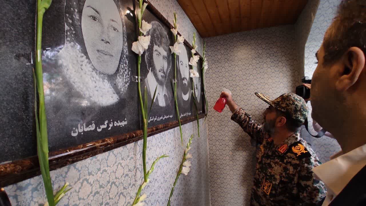 غبارروبی تصاویر و ادای احترام به 14 شهید قیام ملی مردم گرگان - 3