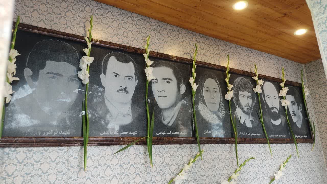 غبارروبی تصاویر و ادای احترام به 14 شهید قیام ملی مردم گرگان - 8