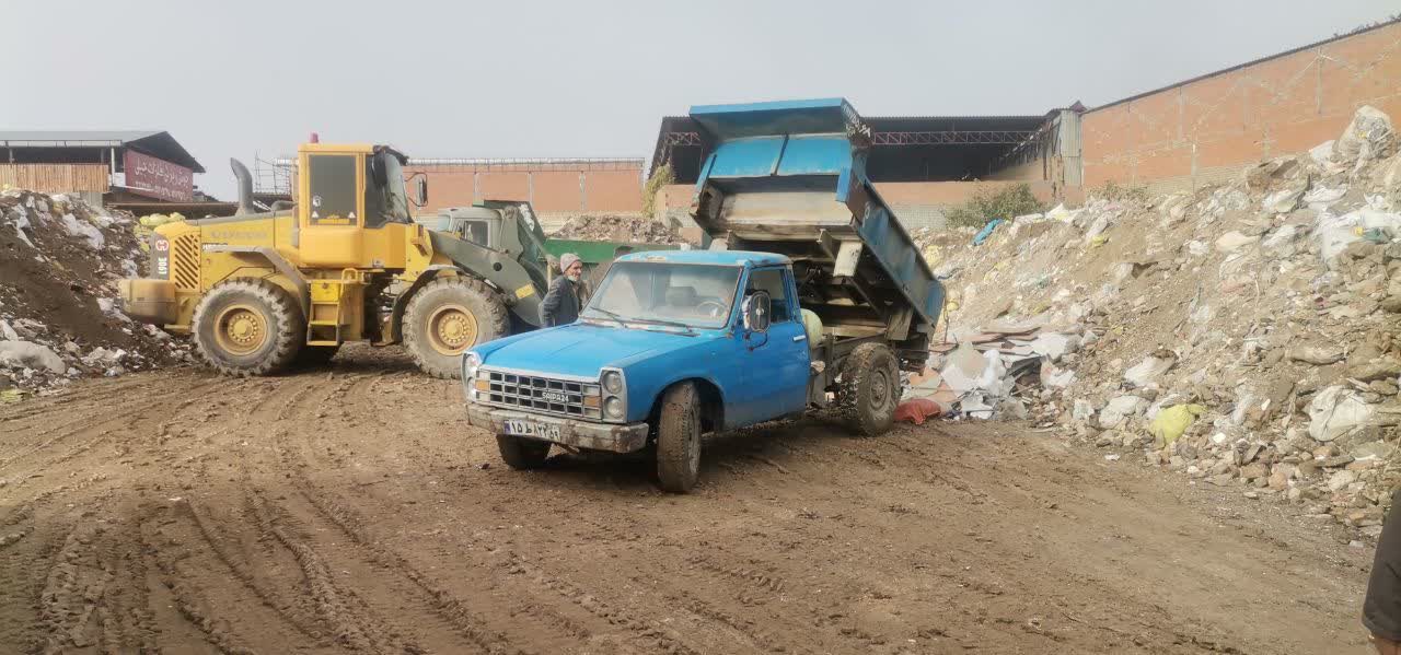 جمع‌آوری بیش از 24 هزار کامیون خاک و نخاله از سطح شهر گرگان - 3