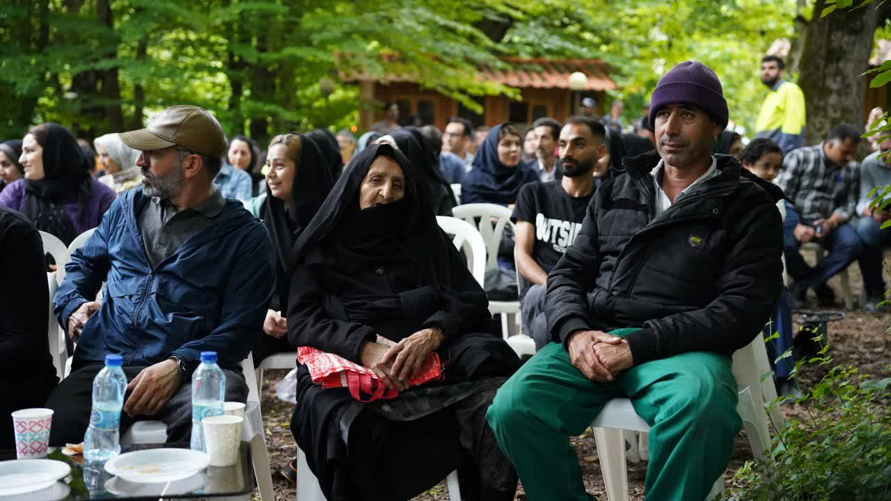 گزارش تصویری 1: برگزاری جشنواره فرهنگی ورزشی همراه با گلگشت پیاده‌روی خانوادگی به‌مناسبت گرامیداشت هفته کار و کارگر - 7