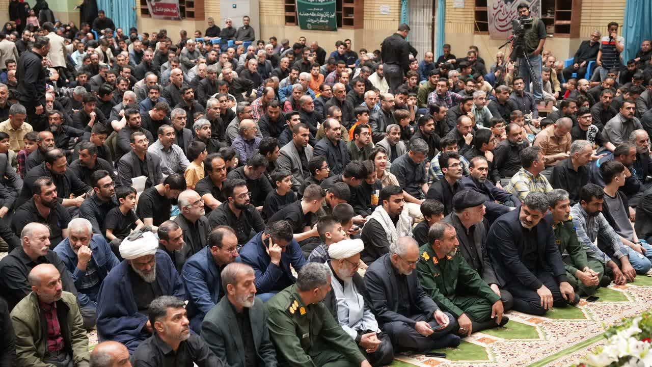 گزارش تصویری: حضور پرشور مردم گرگان در مراسم بزرگداشت شهید آیت‌الله سیدابراهیم رئیسی و همراهان شهیدش - 3