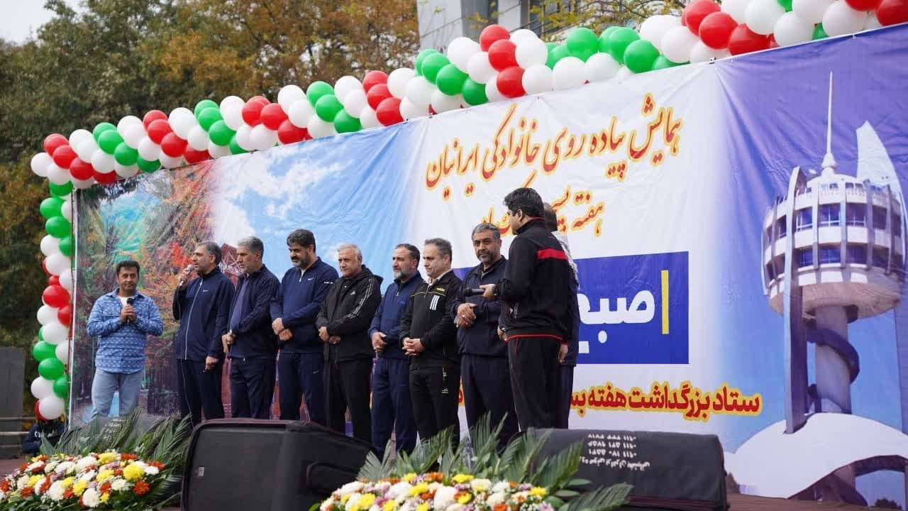 گزارش تصویری 2: همایش بزرگ پیاده‌روی خانوادگی در گرگان - 10