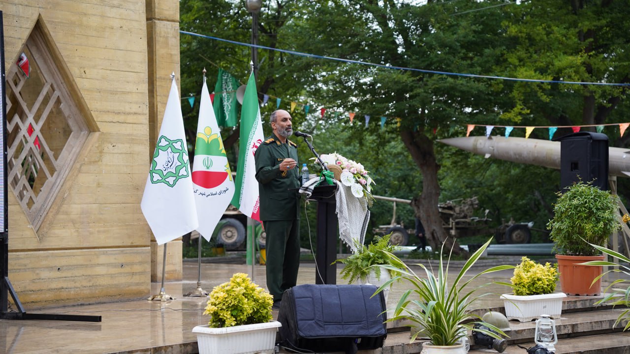 گزارش تصویری(بخش اول): مراسم «سفیران عشق و خدمت» یادواره شهیدان فتح خرمشهر و شهدای خدمت - 6