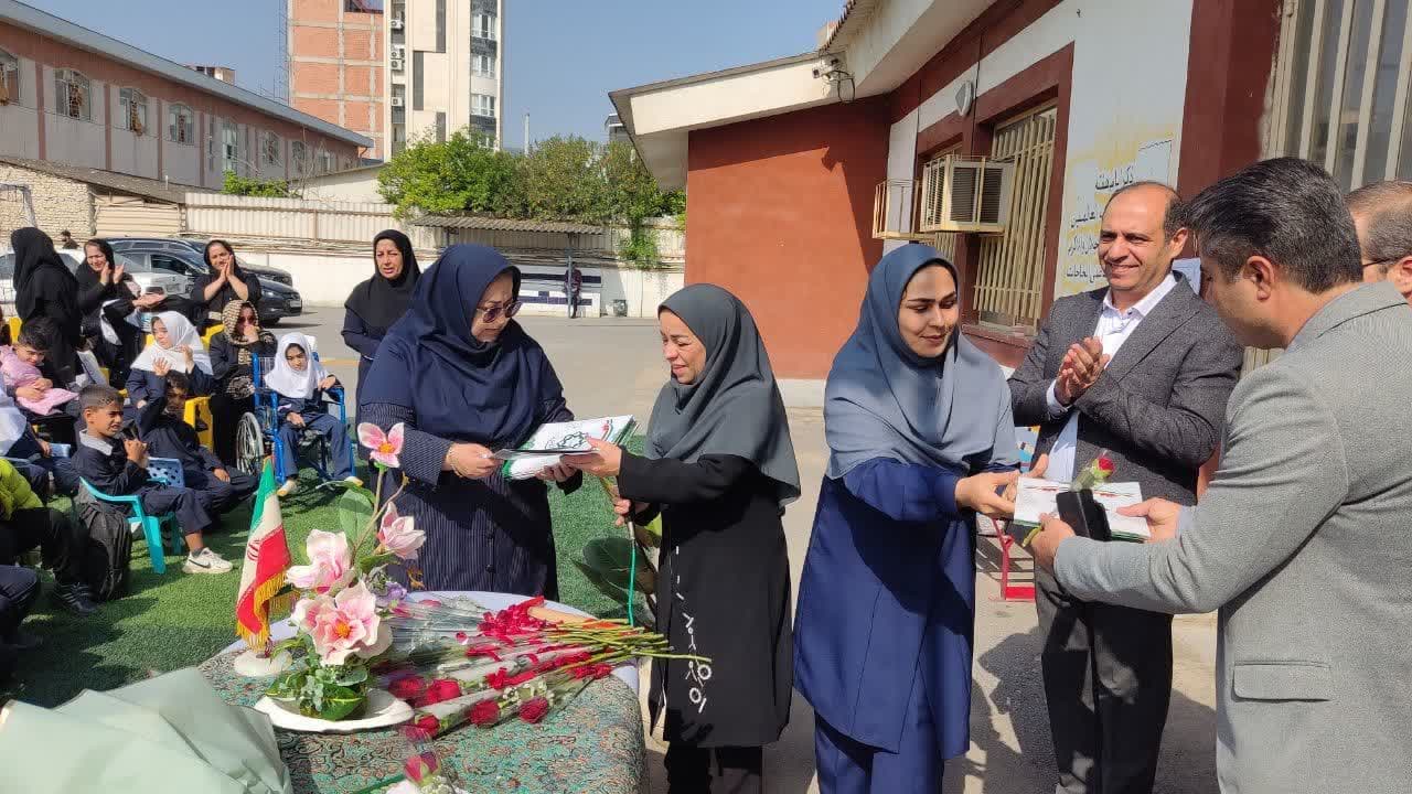 تقدیر مدیران شهری از معلمین مدارس گرگان - 8