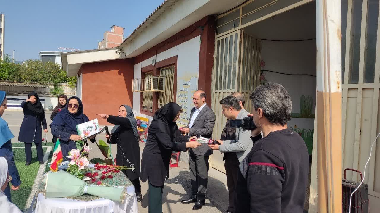 تقدیر مدیران شهری از معلمین مدارس گرگان - 9