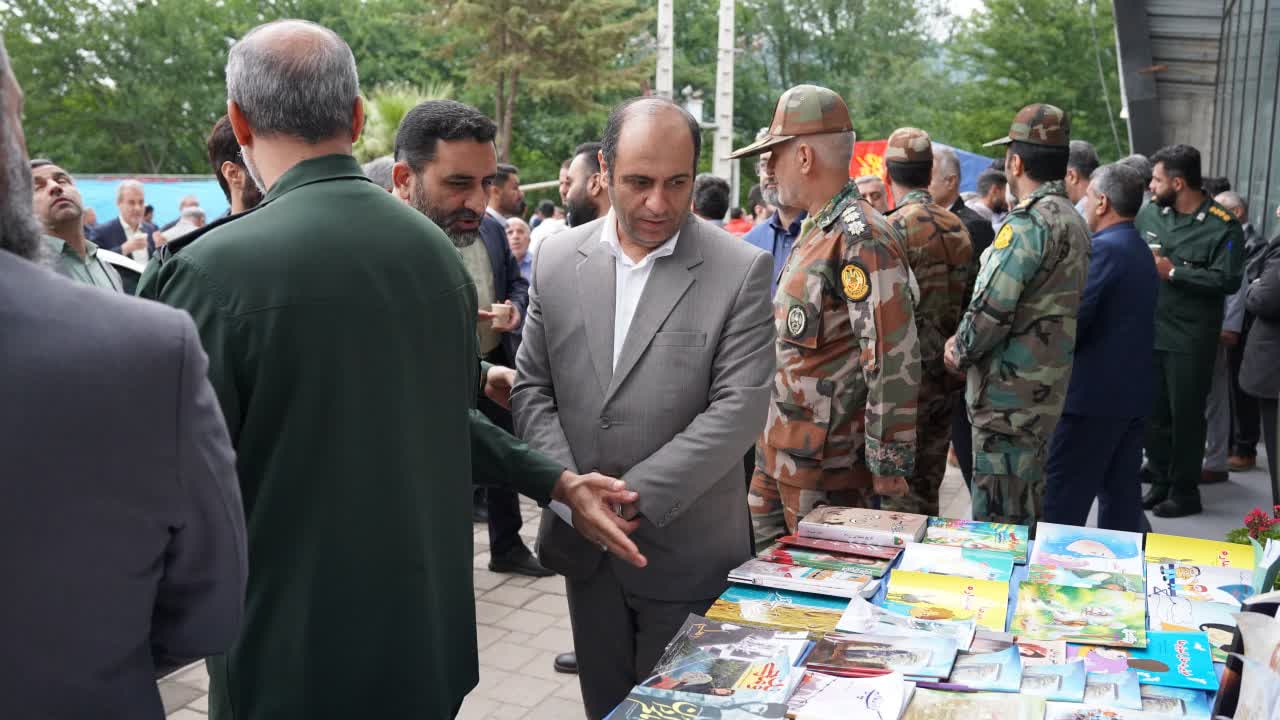 اظهارات سرپرست شهرداری گرگان در مراسم «سفیران عشق و خدمت» - 11