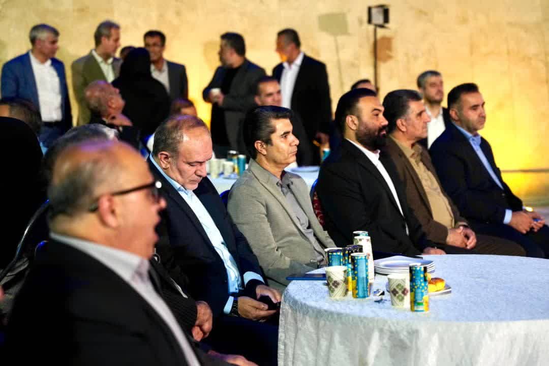 برگزاری آیین بهرهبرداری از پروژه بهسازی پارک میدان بسیج و مراسم روز خبرنگار - 6