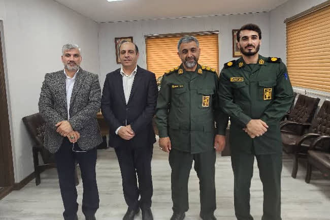 دیدار شهردار گرگان با فرمانده سپاه شهرستان به مناسبت هفته دفاع مقدس - 2