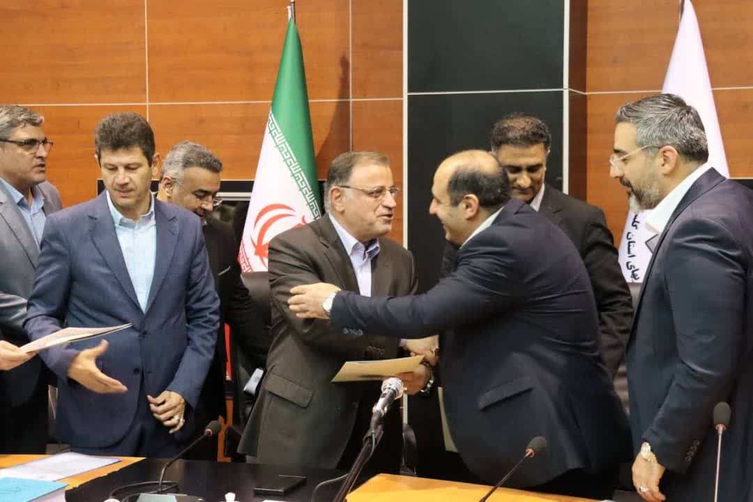 تقدیر استاندار گلستان از مجید طاهری شهردار گرگان - 4