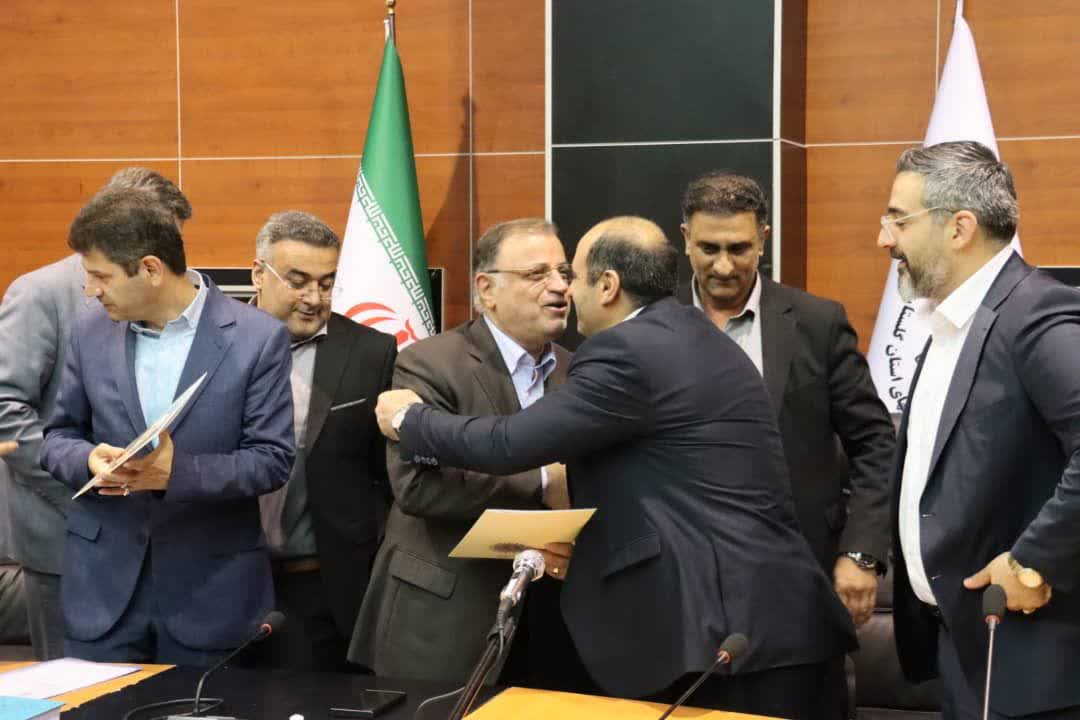 تقدیر استاندار گلستان از مجید طاهری شهردار گرگان - 2