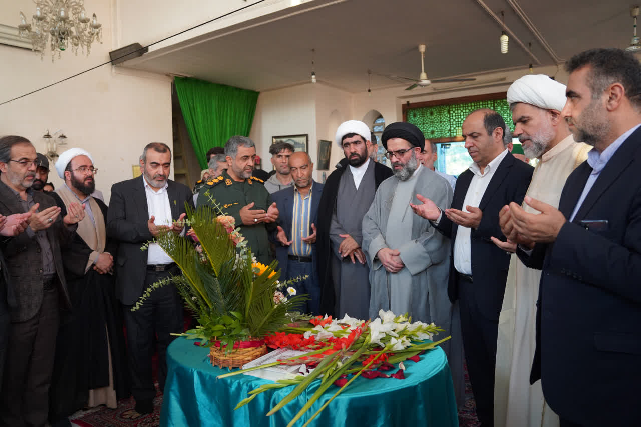 گلباران قدمگاه امام حسن عسکری (ع) در گرگان - 3
