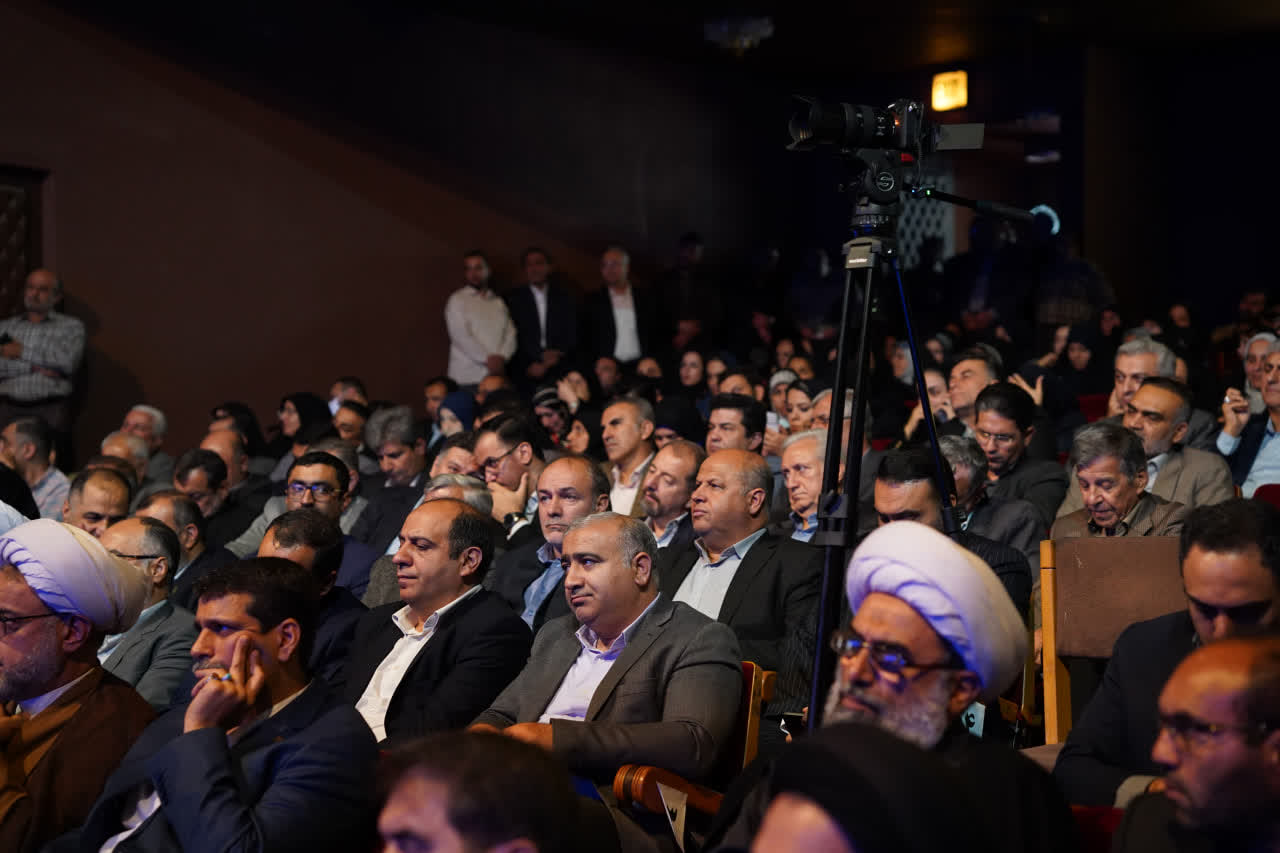 گزارش تصویری: حضور شهردار و اعضای شورای اسلامی شهر گرگان در آیین تکریم و معارفه دادستان جدید مرکز استان - 2