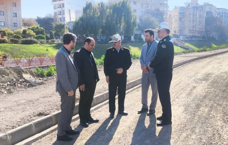 بازدید شهردار گرگان و روسای پلیس راهور از عملیات بازگشایی معبر ضلع شرقی ارتش - 2