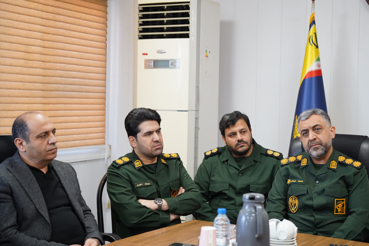 دیدار شهردار گرگان با فرمانده سپاه شهرستان به مناسبت روز پاسدار - 2