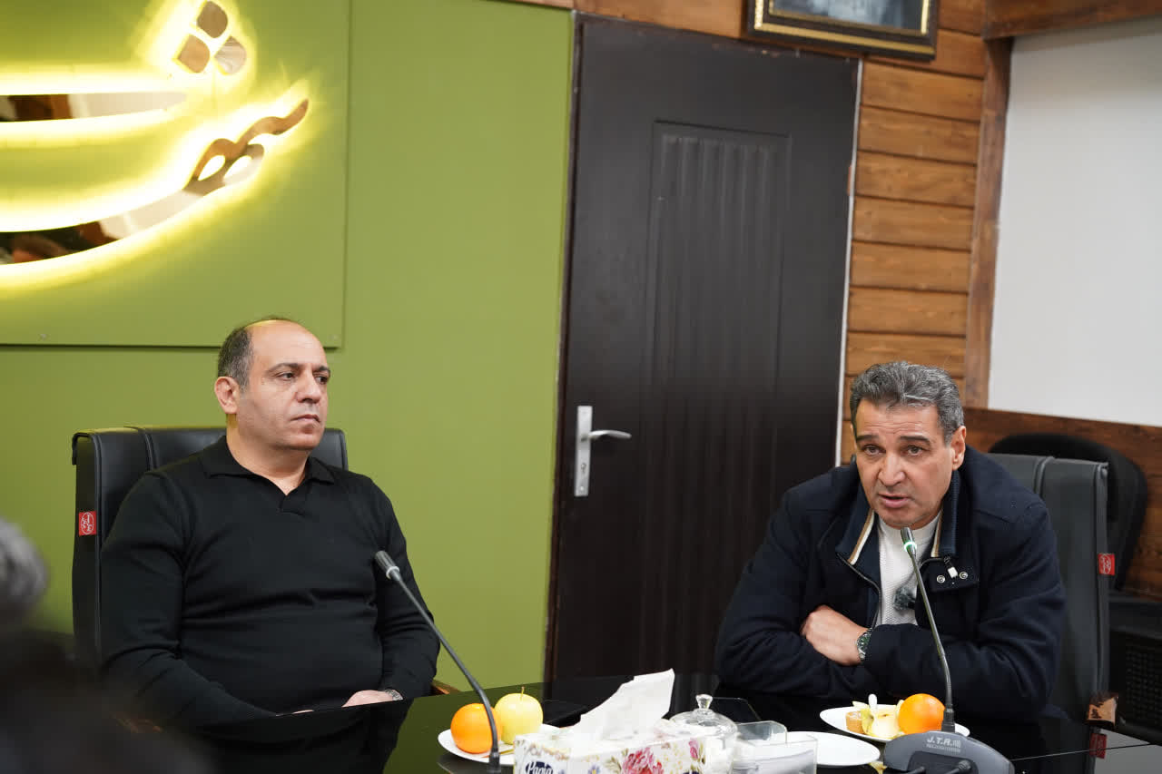 نشست شهردار گرگان با رئیس انجمن انبوه&zwnj;سازان کشور - 2