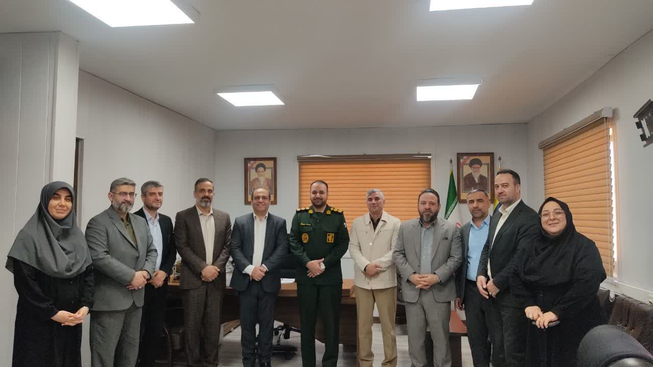 نشست صمیمی اعضای پایگاه بسیج شهرداری گرگان با فرمانده جدید سپاه شهرستان - 6