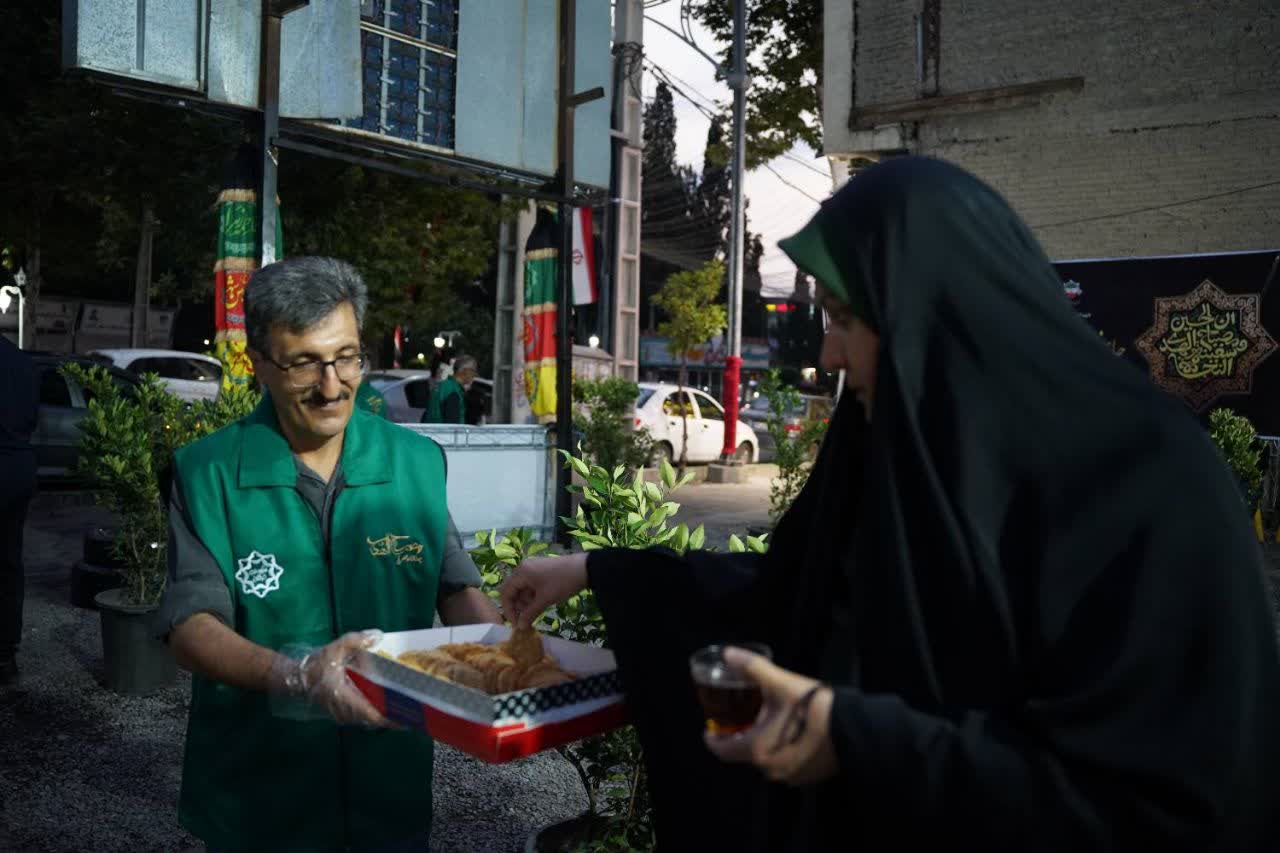 افتتاح چایخانه حضرتی مصباح&zwnj;الهدی هیئت منتظران ظهور شهرداری گرگان در اولین شب ماه محرم - 4