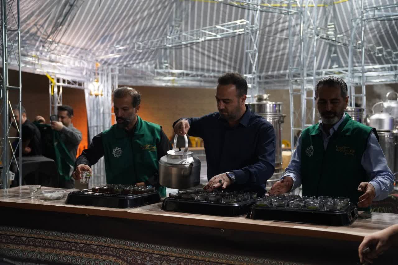 افتتاح چایخانه حضرتی مصباح&zwnj;الهدی هیئت منتظران ظهور شهرداری گرگان در اولین شب ماه محرم - 2