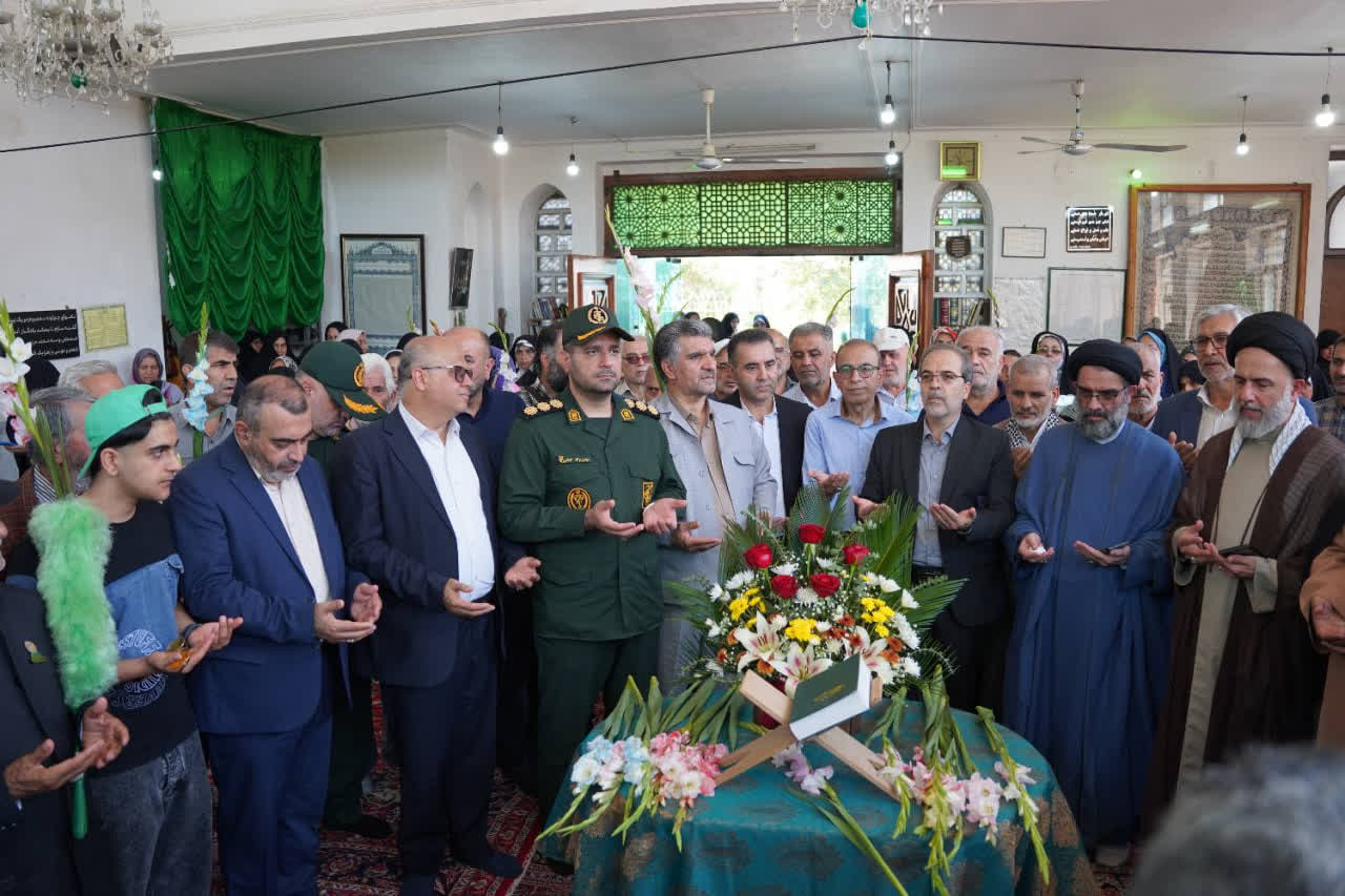 گلباران قدمگاه امام حسن عسکری (ع) در گرگان - 1